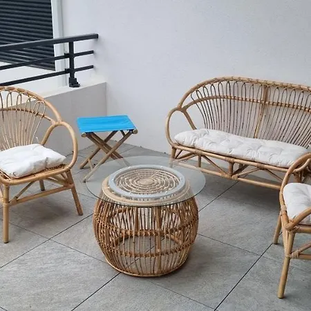 Appt. Dans Pour 4/6 Pers, Avec Piscine *